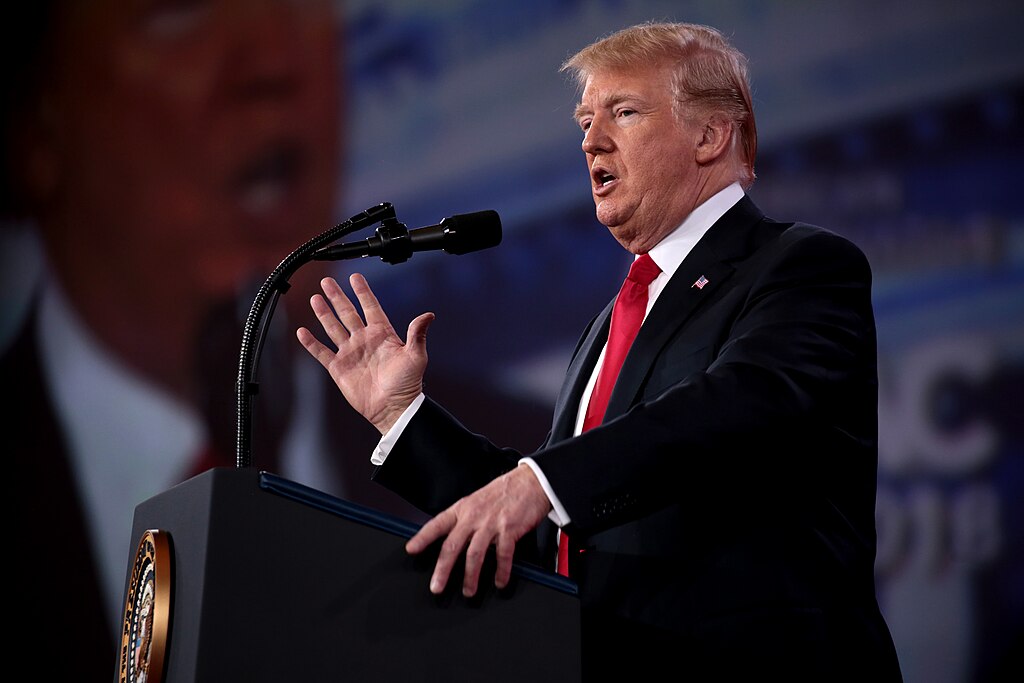 Democrat Senator Supports Trump's Targeting Of Venezuelan Drug Cartels
